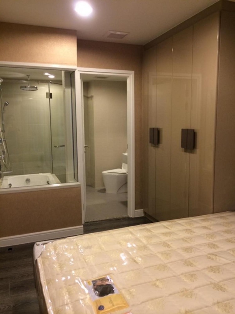 The Crest Sukhumvit 49 / 1 Bedroom (SALE WITH TENANT), เดอะ เครสท์ สุขุมวิท 49 / 1 ห้องนอน (ขายพร้อมผู้เช่า) HL1870