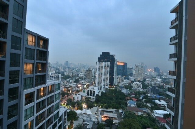 ควอทโทร บาย แสนสิริ / 2 ห้องนอน (ขายพร้อมผู้เช่า), Quattro by Sansiri / 2 Bedrooms (SALE WITH TENANT) HL1880