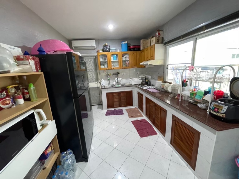 โชคชัย 4 ซอย 55 / 3 ห้องนอน (ขาย), Chokchai 4 Soi 55 / 3 Bedrooms (SALE) RUK878