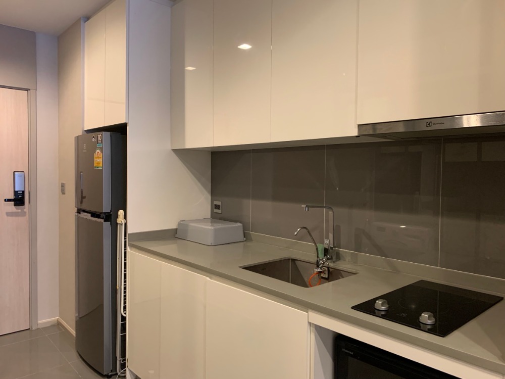 M Thonglor 10 / 2 Bedrooms (SALE WITH TENANT), เอ็ม ทองหล่อ 10 / 2 ห้องนอน (ขายพร้อมผู้เช่า) HL940