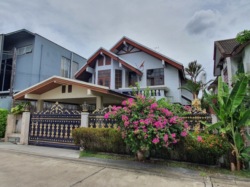 บ้านเดี่ยว ประชาราษฎร์บำเพ็ญ 26 / 3 ห้องนอน (ขาย), Detached House Pracharat Bamphen 26 / 3 Bedrooms (SALE) RUK881