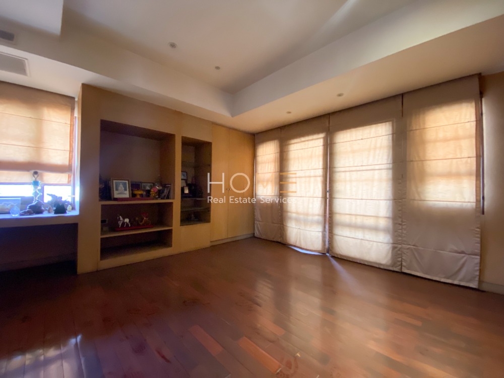 บ้านเดี่ยว ติดตลาดบองมาเช่ / 4 ห้องนอน (ขาย), Detached House next to Bon Marche Market / 4 Bedrooms (FOR SALE) FAH233