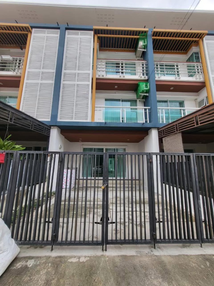 ทาวน์โฮม ชวนชื่น โมดัส วิภาวดี / 3 ห้องนอน (ขาย), Chuan Chuen Modus Viphavadi / Townhome 3 Bedrooms (FOR SALE) FAH241