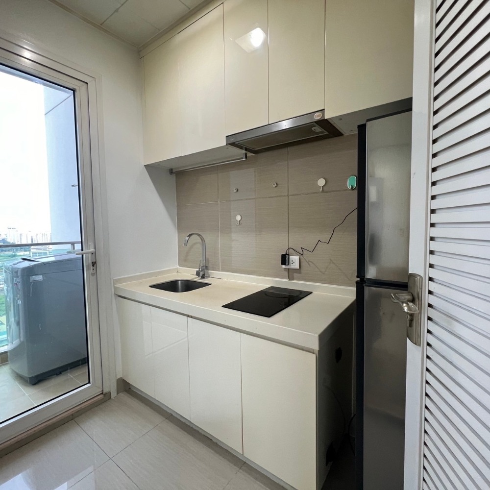 TC Green Rama 9 / 2 Bedrooms (SALE WITH TENANT), ทีซี กรีน พระราม 9 / 2 ห้องนอน (ขายพร้อมผู้เช่า) F127