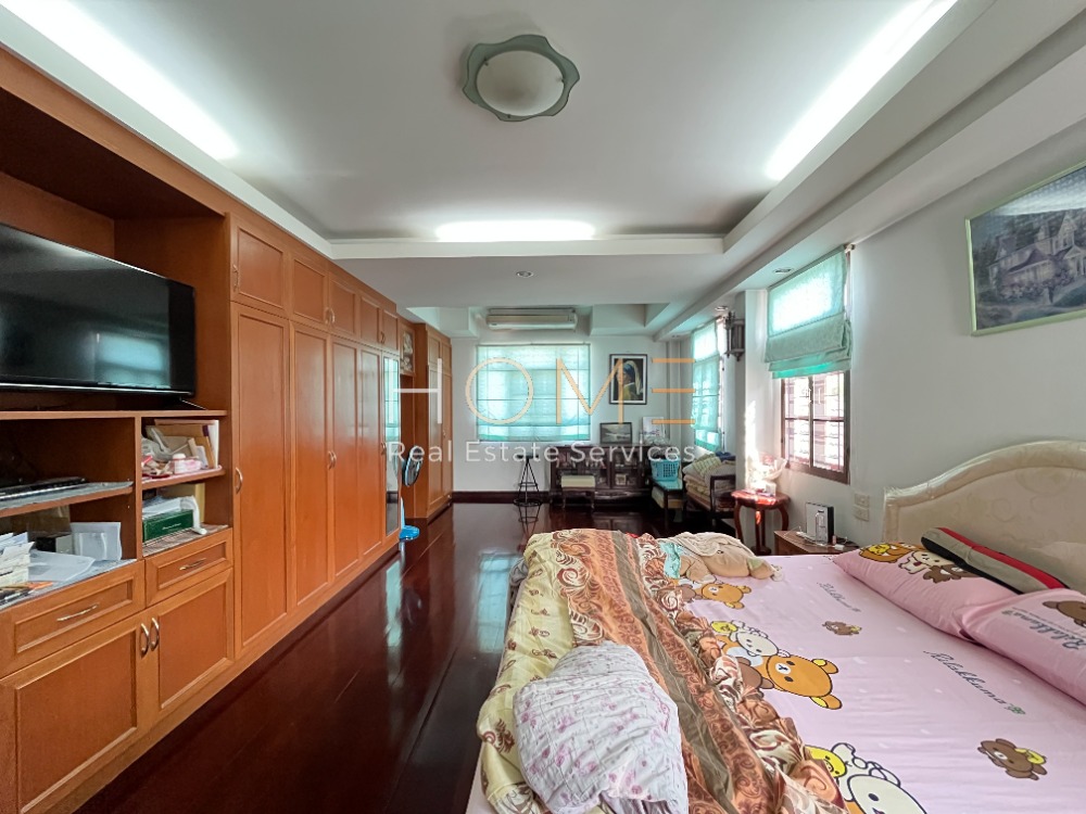 บ้านเดี่ยว ประชาราษฎร์บำเพ็ญ 26 / 5 ห้องนอน (ขาย), Detached House Pracharat Bamphen 26 / 5 Bedrooms (SALE) RUK893