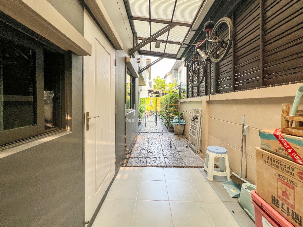 บ้านเดี่ยว บางกอก บูเลอวาร์ด แจ้งวัฒนะ 2 / 5 ห้องนอน (ขาย), Bangkok Boulevard Chaengwattana 2 / Detached House 5 Bedrooms (FOR SALE) GAMET581