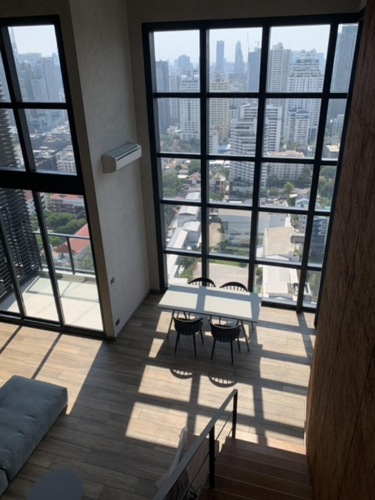 The Lofts Asoke / Duplex 2 Bedrooms (FOR SALE), เดอะ ลอฟท์ อโศก / ดูเพล็กซ์ 2 ห้องนอน (ขาย) F011