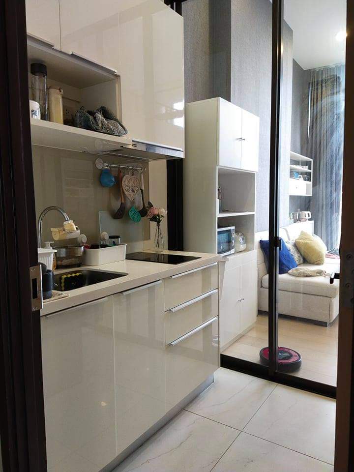 Chewathai Residence Asoke / 1 Bedroom (SALE WITH TENANT), ชีวาทัย เรสซิเดนซ์ อโศก / 1 ห้องนอน (ขายพร้อมผู้เช่า) F070