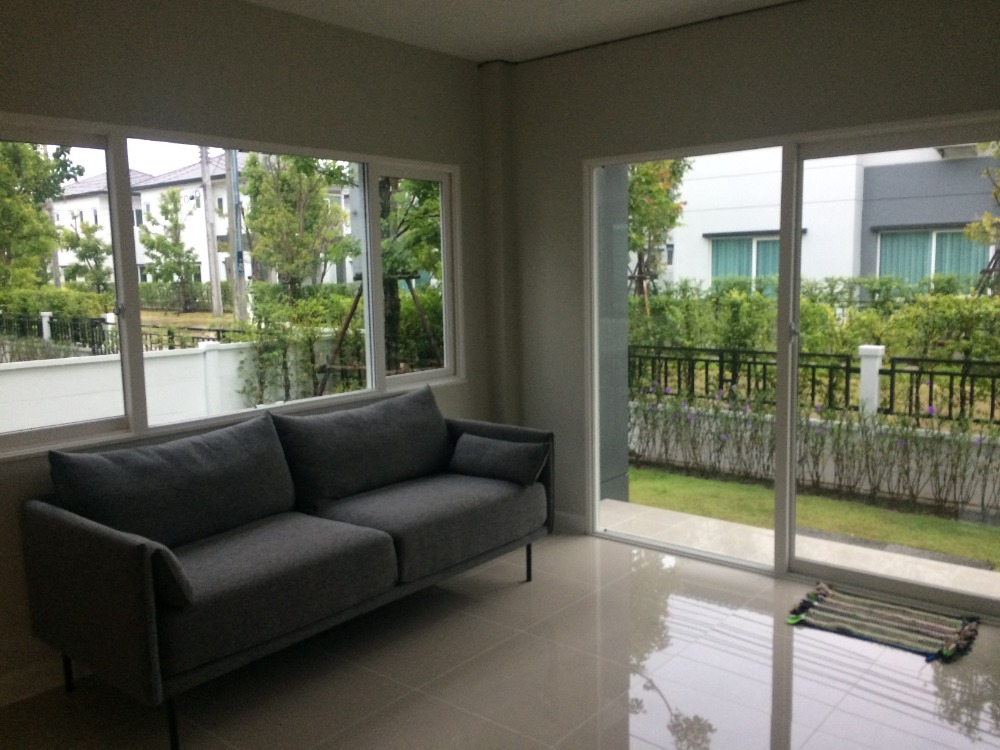 บ้านเดี่ยว เซนโทร ประชาอุทิศ 90 / 4 ห้องนอน (ขาย), Centro Prachauthit 90 / Detached House 4 Bedrooms (FOR SALE) DAO319