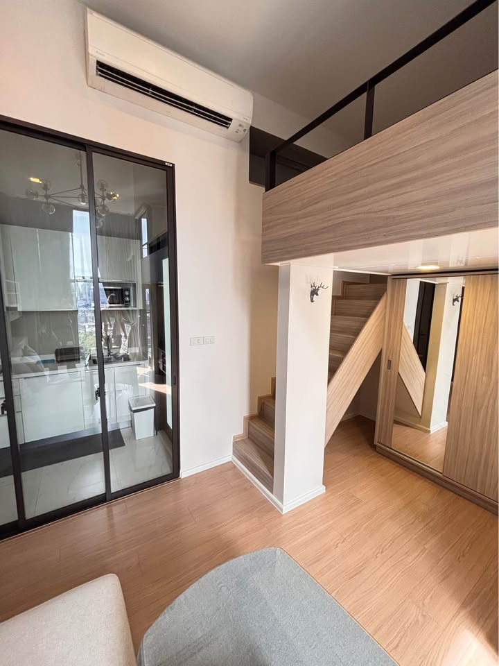 Chewathai Residence ASOKE / Duplex 1 Bedroom (SALE WITH TENANT), ชีวาทัย เรสซิเดนซ์ อโศก / ดูเพล็กซ์ 1 ห้องนอน (ขายพร้อมผู้เช่า) F106