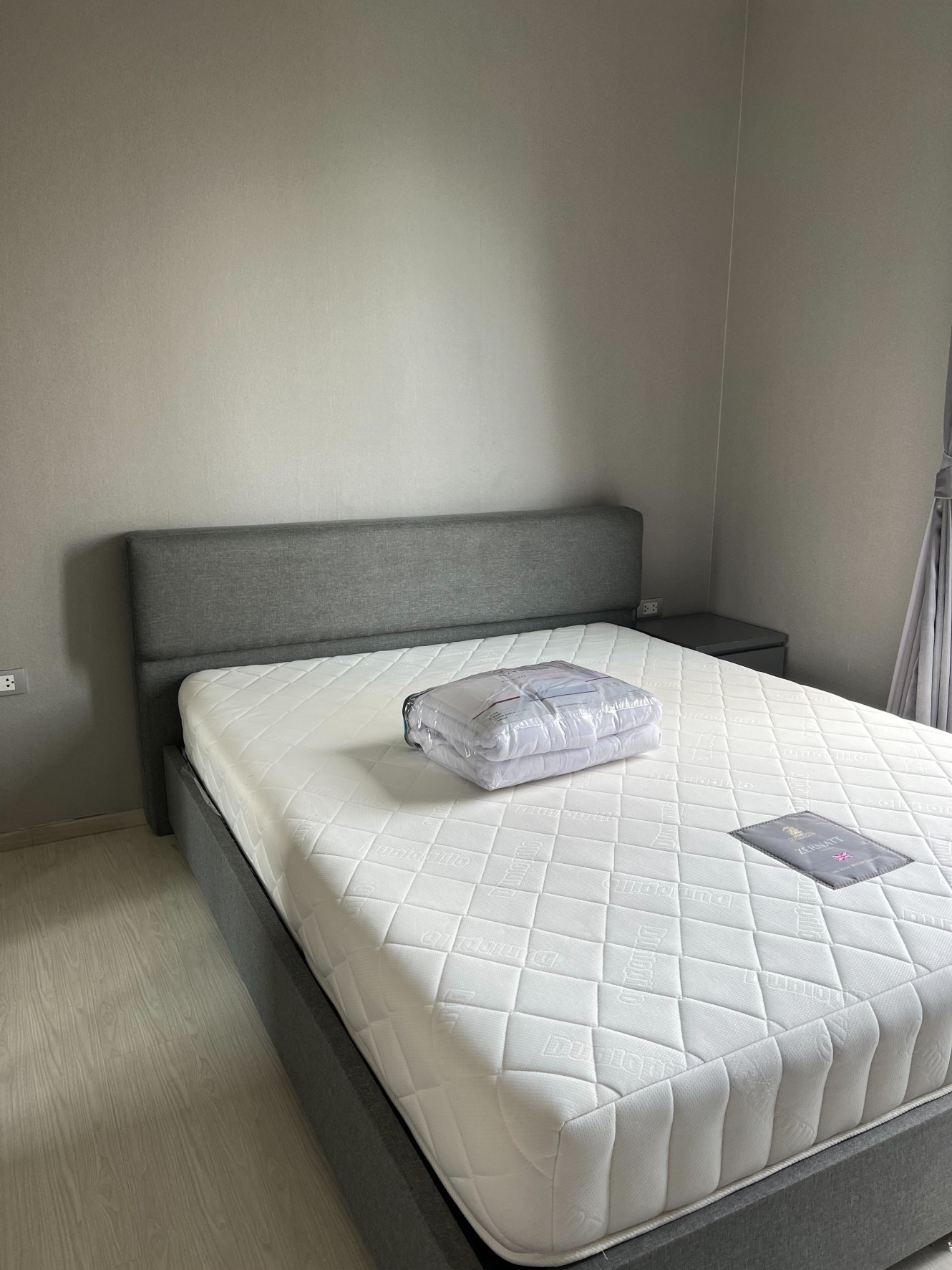 Rhythm Sukhumvit 36 - 38 / 1 Bedroom (SALE WITH TENANT), ริทึ่ม สุขุมวิท 36 - 38 / 1 ห้องนอน (ขายพร้อมผู้เช่า) HL1930