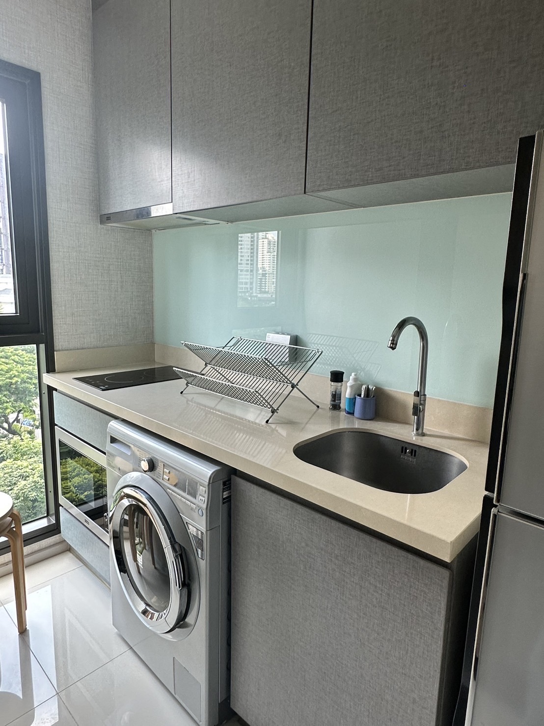 Rhythm Sukhumvit 36 - 38 / 1 Bedroom (SALE WITH TENANT), ริทึ่ม สุขุมวิท 36 - 38 / 1 ห้องนอน (ขายพร้อมผู้เช่า) HL1930