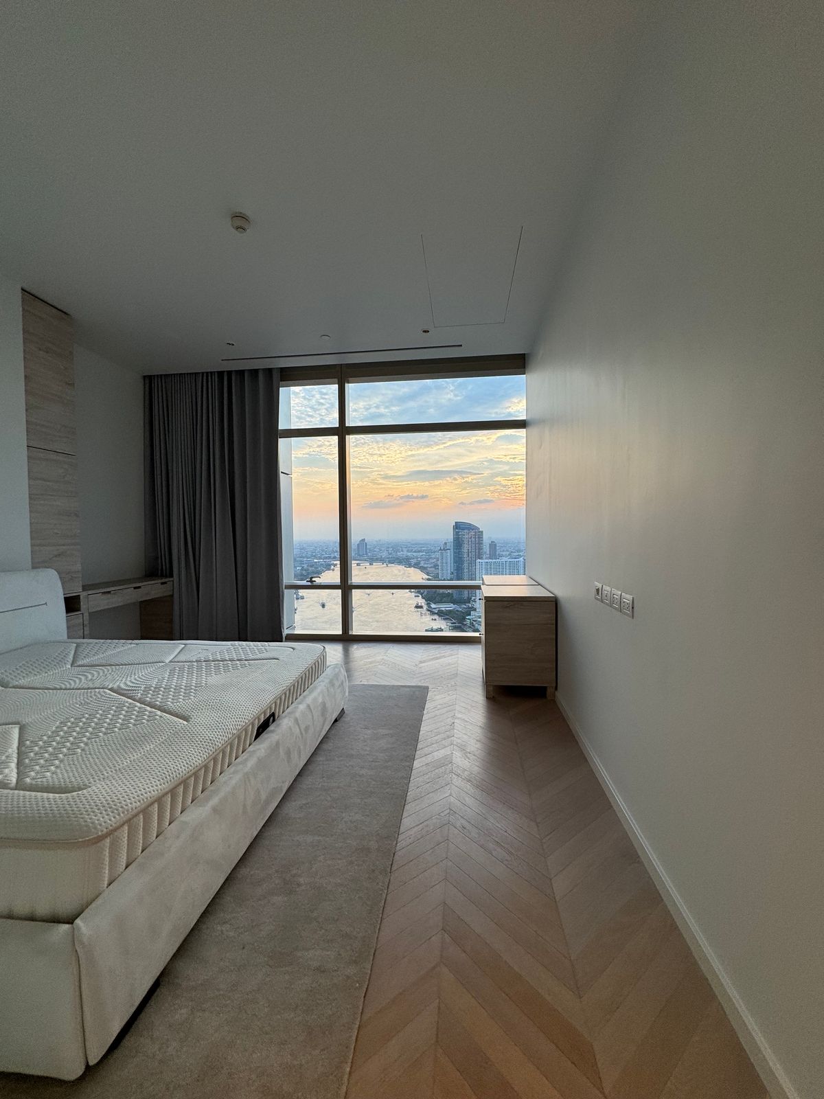 Four Seasons Private Residences / 2 Bedrooms (FOR RENT), โฟร์ซีซั่นส์ ไพรเวท เรสซิเด้นซ์ / 2 ห้องนอน (ให้เช่า) DO591