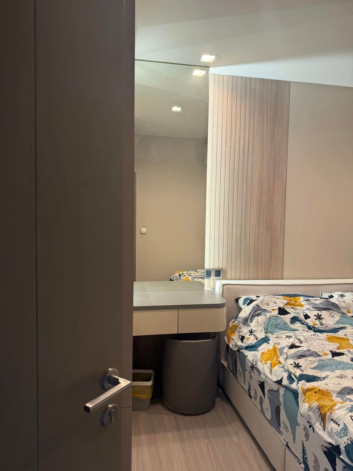 Life Asoke Hype / 1 Bedroom (SALE WITH TENANT), ไลฟ์ อโศก ไฮป์ / 1 ห้องนอน (ขายพร้อมผู้เช่า) F248