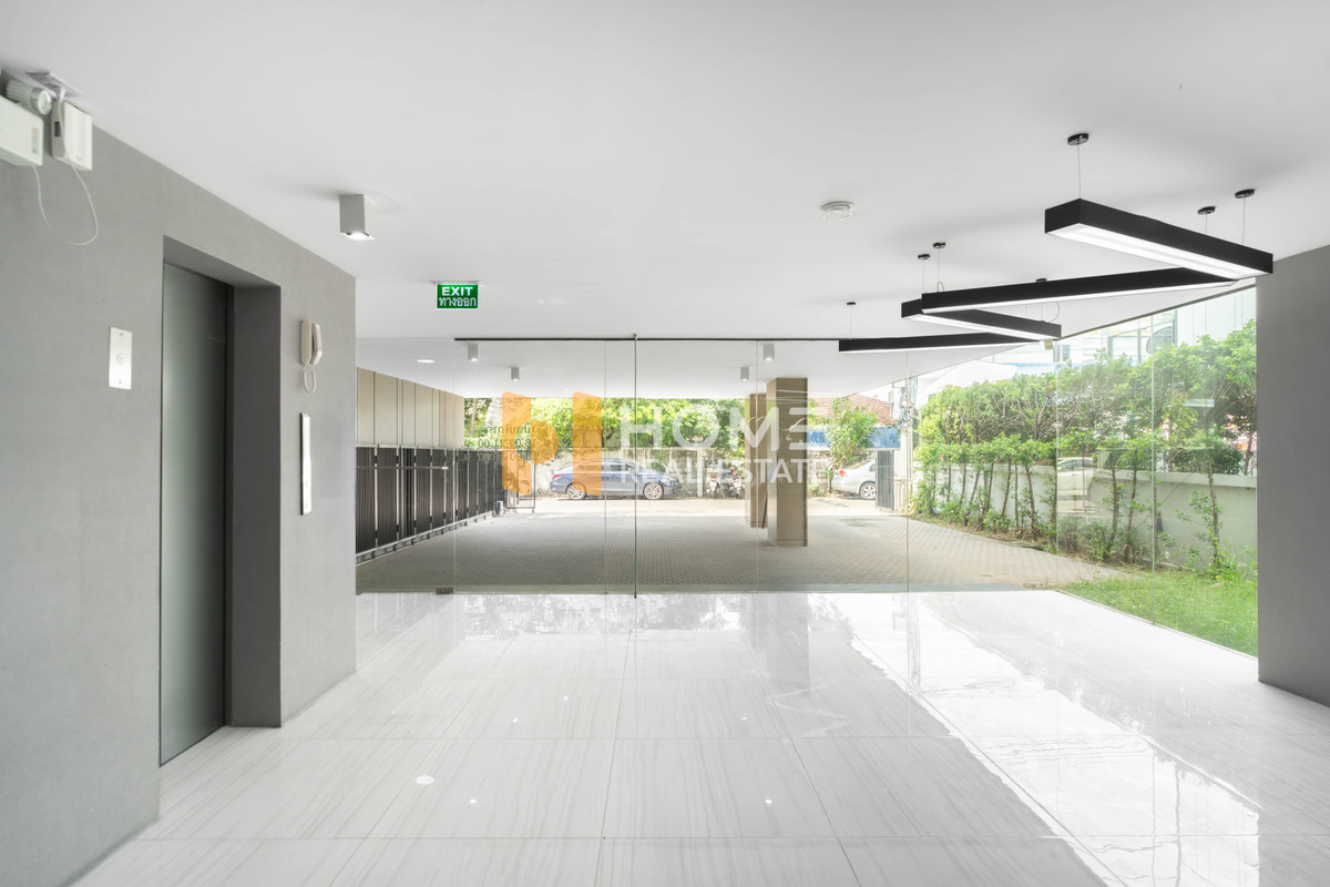 🏡 โฮมออฟฟิศ ใกล้ The Nine พระราม 9 📍 The Element Rama 9 🏡 ดิ เอเลเมนท์ พระราม 9 / จอดรถได้ 6 คัน (FOR SALE) PALM881