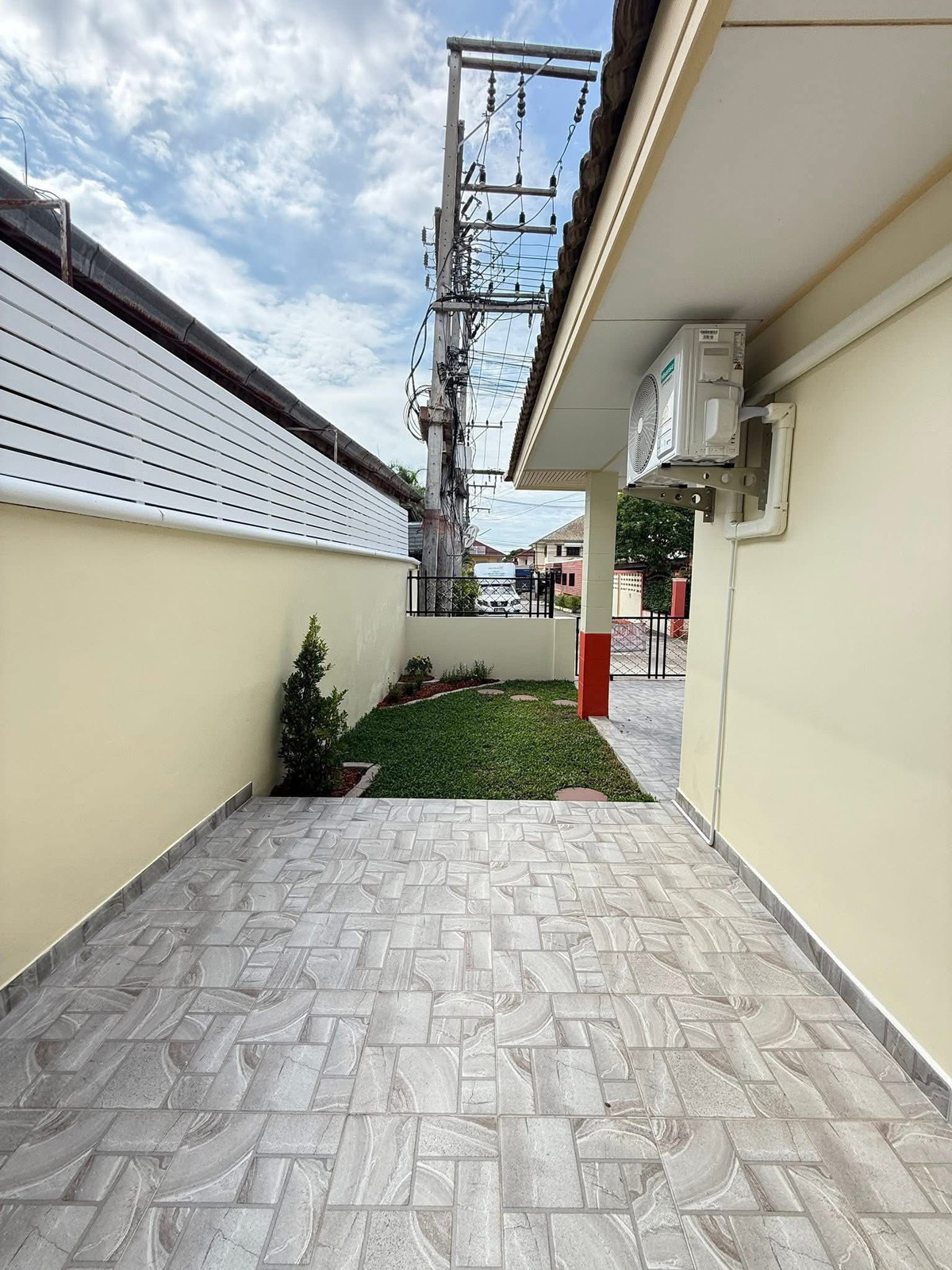 ทาวน์เฮ้าส์ วรรณทิพย์ 2 เขาตาโล / 4 ห้องนอน (ขาย), Wanthip 2 Khao Talo / Townhouse 4 Bedrooms (FOR SALE) BEWN018