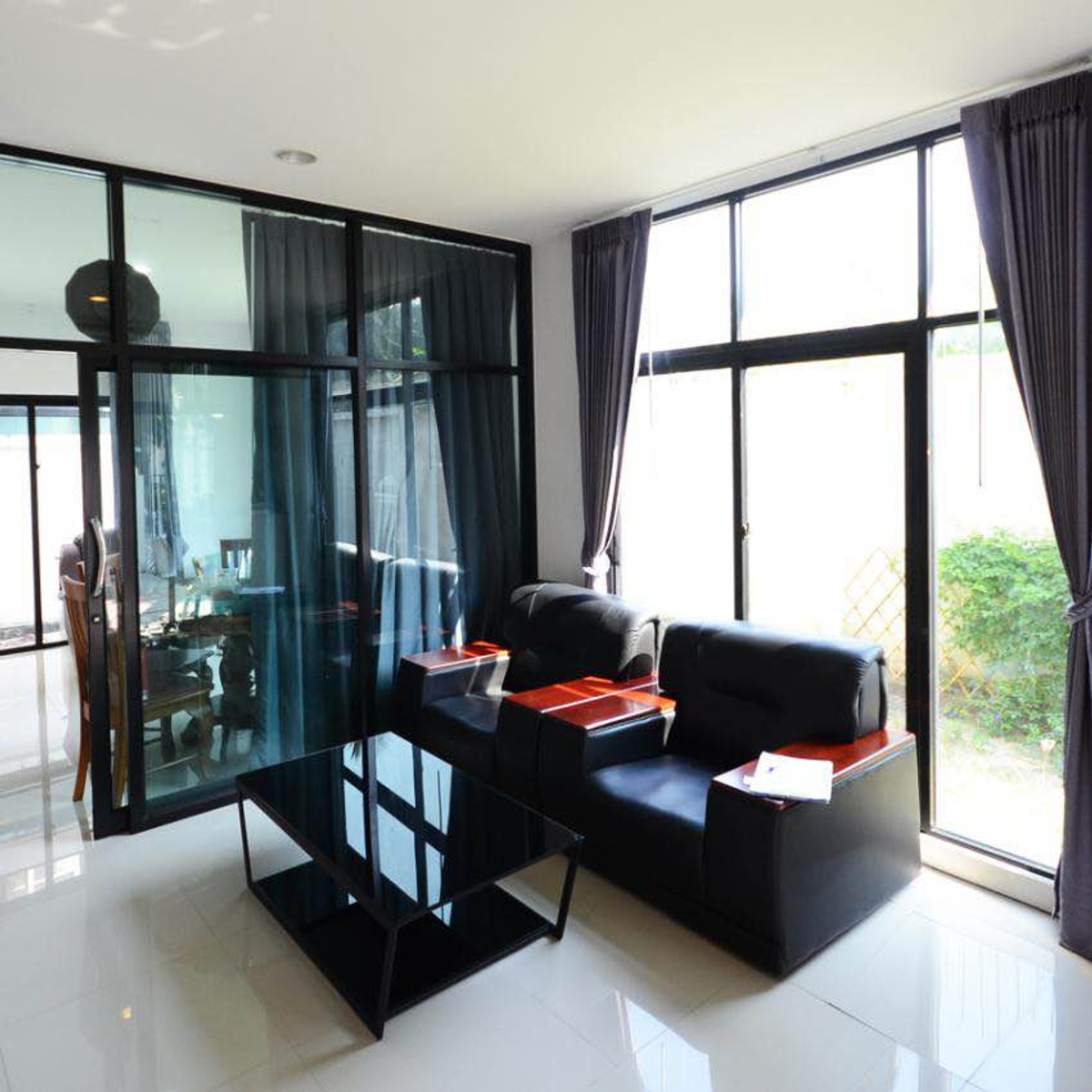 ทาวน์โฮม ฟลอรา วงศ์สว่าง / 3 ห้องนอน (ขาย), Flora Wongsawang / Townhome 3 Bedrooms (FOR SALE) FRUNC009
