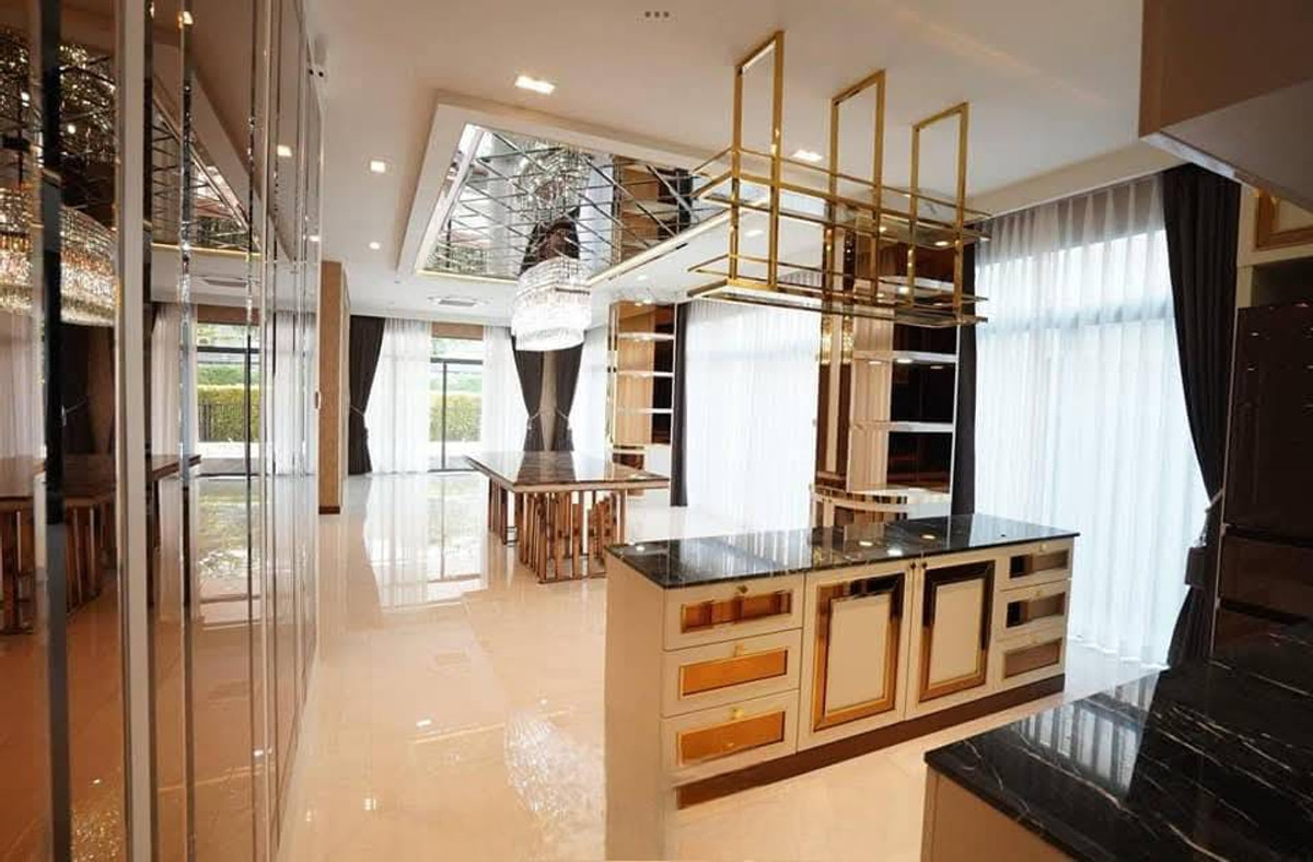 เพอร์เฟค มาสเตอร์พีซ เซนจูรี่ รัตนาธิเบศร์ / 5 ห้องนอน (ขาย), Perfect Masterpiece Century Rattanathibet / 5 bedrooms (FOR SALE) AOM020