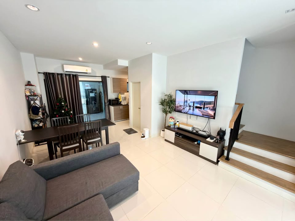 หลังมุม ราคาดีที่สุดในโครงการ 💥🏡 ทาวน์โฮม บ้านกลางเมือง ดิ เอร่า ปิ่นเกล้า - จรัญฯ / 3 ห้องนอน (ขาย), Baan Klang Muang THE ERA Pinklao - Charan / Townhome 3 Bedrooms (FOR SALE) BALL211