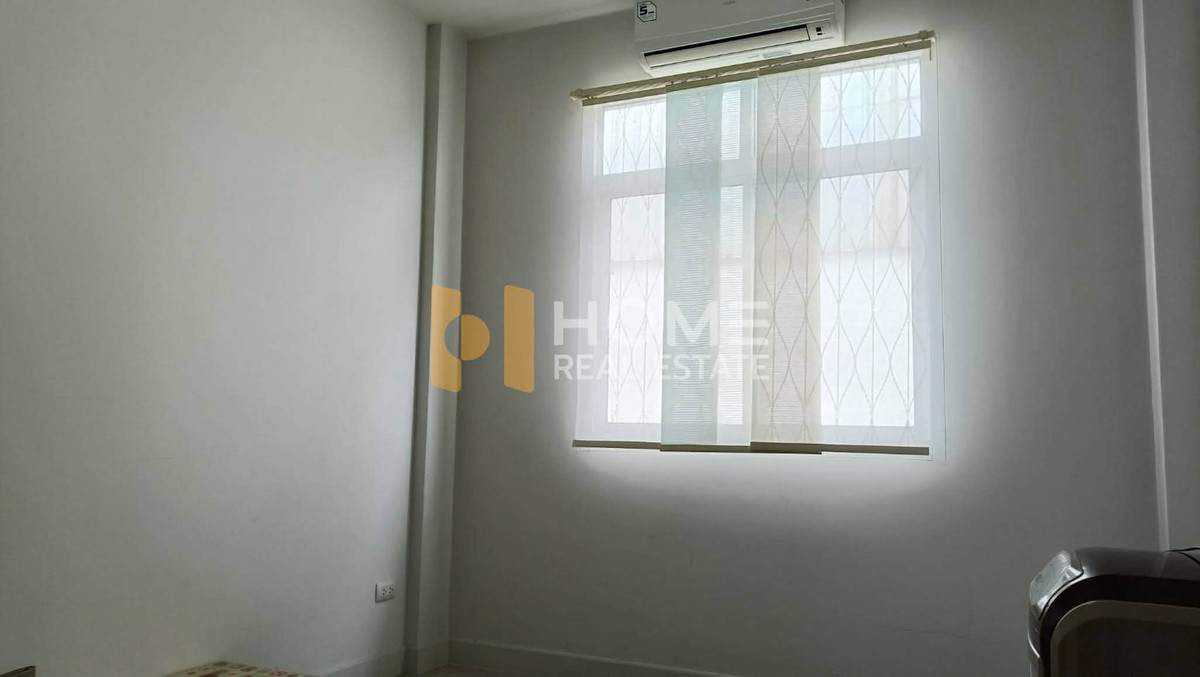 ทาวน์เฮ้าส์ วินนิ่ง เรสซิเดนส์ เทอดไทย - กัลปพฤกษ์ / 3 ห้องนอน (ขาย), Winning Residence Thoet Thai - Kalapapruek / Townhouse 3 Bedrooms (FOR SALE) BALL219