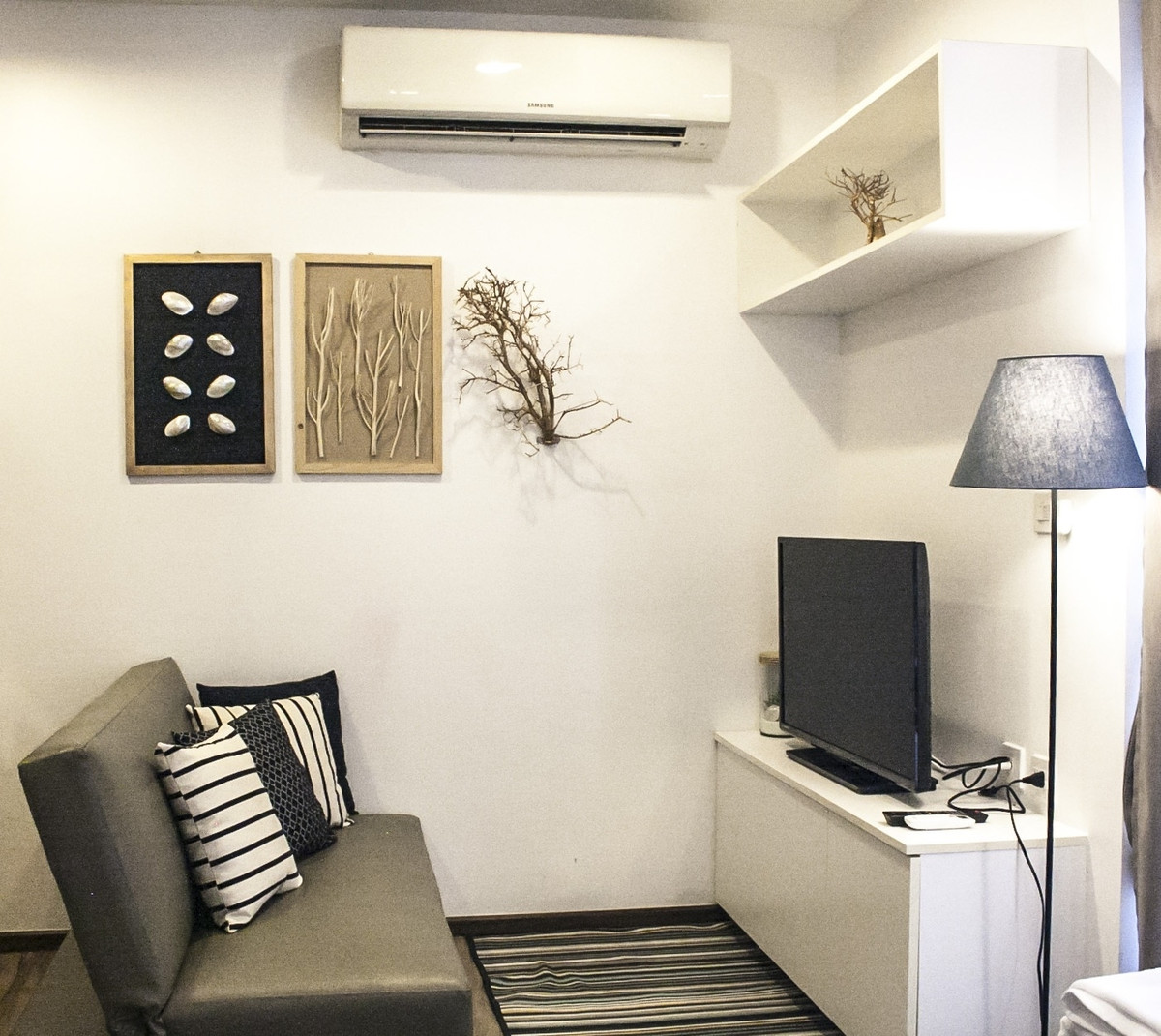 Treetops Condo / Studio (SALE WITH TENANT), ทรีท็อปส์ พัทยา / ห้องสตูดิโอ (ขายพร้อมผู้เช่า) AM017