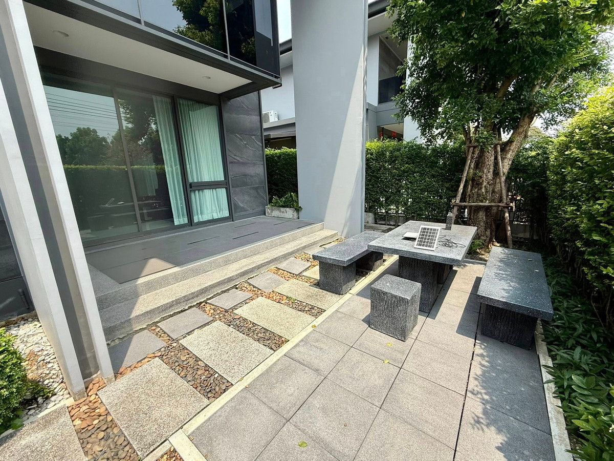 เศรษฐสิริ กรุงเทพกรีฑา 2 / 4 ห้องนอน (เช่า), Setthasiri Krungthepkreetha 2 / 5 Bedrooms (FOR RENT) BZD099