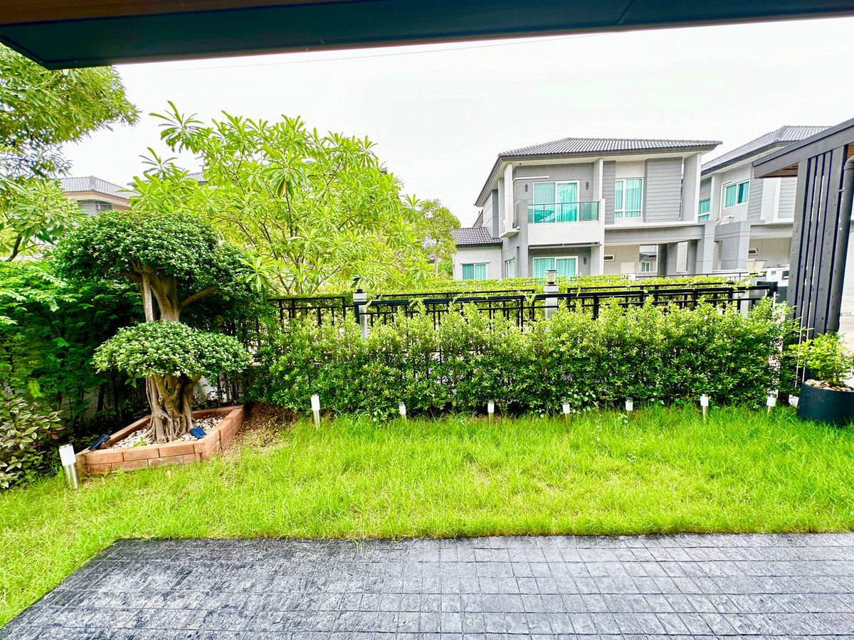 เซนโทร พหลฯ - วิภาวดี 2 / 4 ห้องนอน (เช่า), Centro Phahol - Vibhavadi 2 / 4 Bedrooms (FOR RENT) FRUNC011