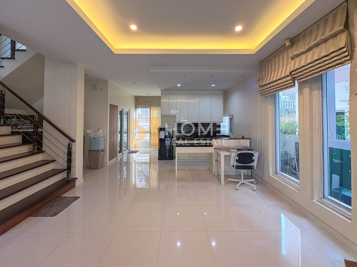 บ้านเดี่ยวใจกลางลาดพร้าว ✨ บ้านเดี่ยว เดอะ แกลเลอรี่ เฮ้าส์ แพทเทิร์น / 3 ห้องนอน (ขาย), The Gallery House Pattern / Detached House 3 Bedrooms (FOR SALE) TPM307