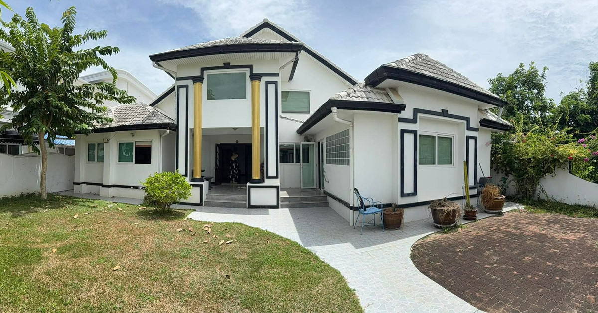 บ้านเดี่ยว ซอยแม่เอื้อน / 5 ห้องนอน (ขาย), Detached House Soi Mae Uean / 5 Bedrooms (FOR SALE) AM030