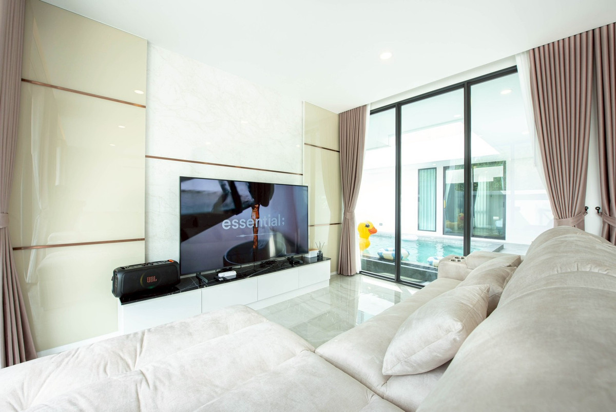 บ้านเดี่ยวพูลวิลล่า ถนน ซากแง้ว / 5 ห้องนอน (ขาย), Detached House Pool Villa Sak Ngaew Road / 5 Bedrooms (FOR SALE) AM023