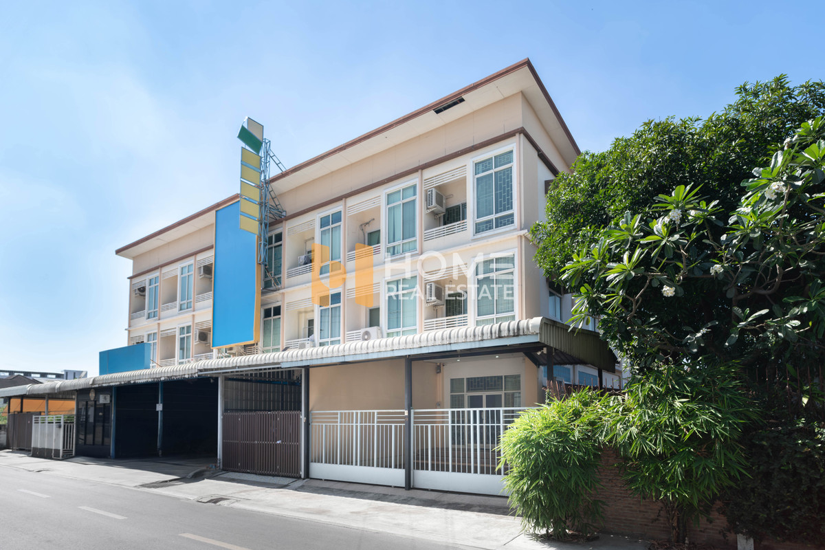 ของดี ทำเลหายาก 🔥 ทาวน์โฮม อ่อนนุช 66 / 3 ห้องนอน (ขาย), Townhome On Nut 66 / 3 Bedrooms (FOR SALE) FON104