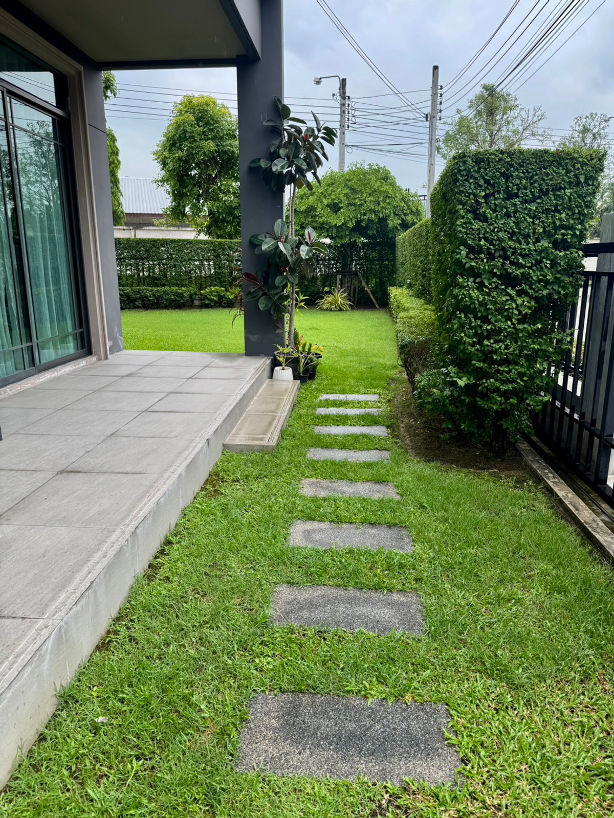 ไลฟ์ บางกอก บูเลอวาร์ด ราชพฤกษ์ - รัตนาธิเบศร์ / 5 ห้องนอน (ขาย), Life Bangkok Boulevard Ratchapruek - Rattanathibate / 5 Bedrooms (FOR SALE) FRUNC021