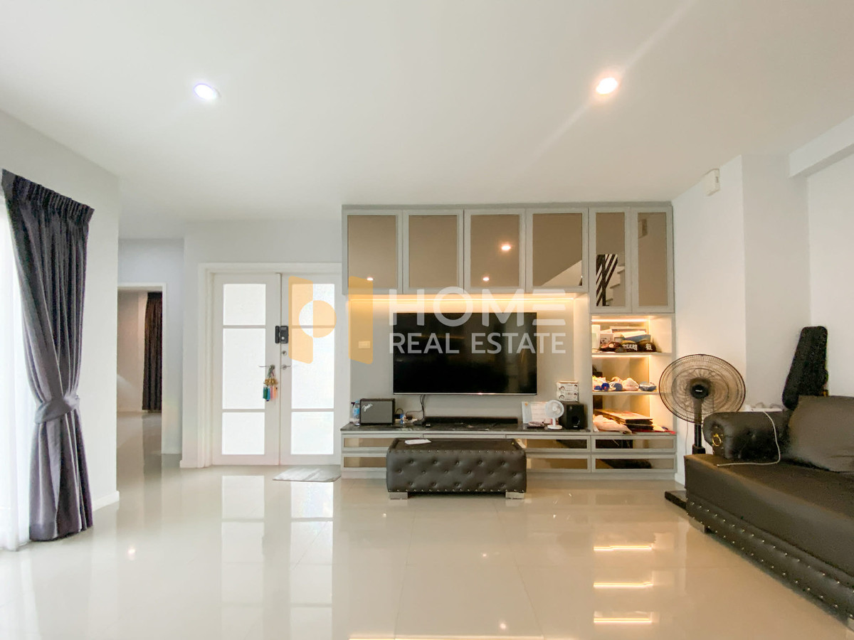 ติดถนนเมน หน้าบ้านไม่ชนใคร 🏡 บ้านเดี่ยว เดอะ พณา เพชรเกษม - สาย 3 / 4 ห้องนอน (ขาย), The Pana Petchkasem - Sai 3 / Detached House 4 Bedrooms (FOR SALE) BALL217