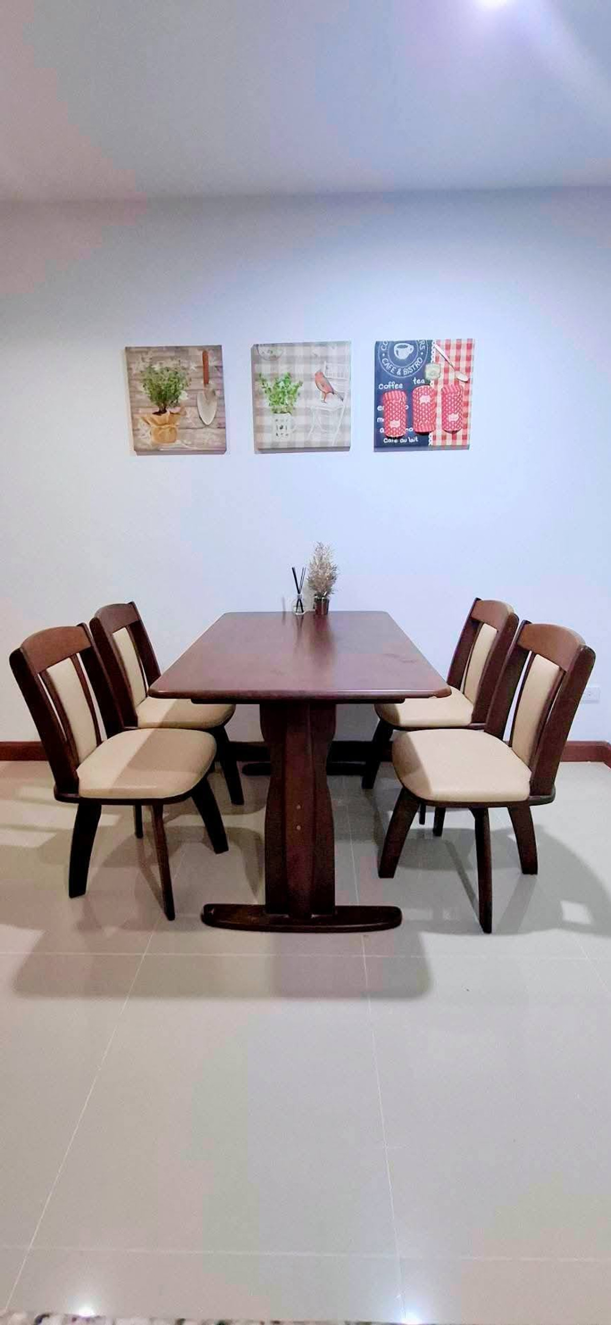 ทาวเฮ้าส์  51 ตร.วา. ซอยชัยพรวิถี 1/1 / 2 ห้องนอน (ขาย), Townhouse 51 sq.wa. Soi Chai Phorn Withee 1/1 / 2 Bedrooms (FOR SALE) BEWN035