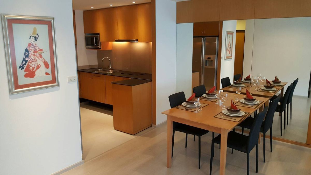 Green Point Silom / 2 Bedrooms (SALE WITH TENANT), กรีนพอยท์ สีลม / 2 Bedrooms (ขายพร้อมผู้เช่า) PT002