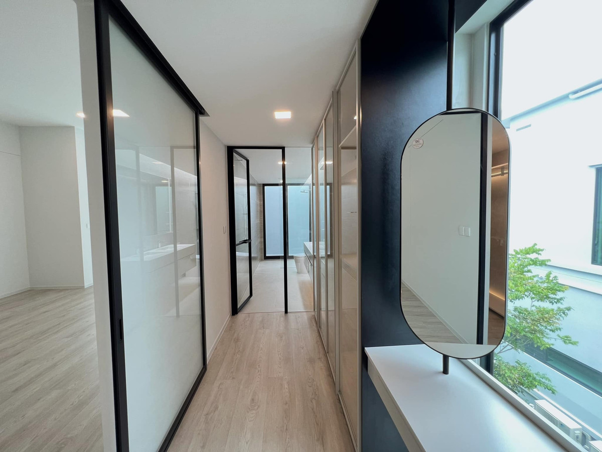 วีเว่ กรุงเทพกรีฑา / 4 ห้องนอน (ขายพร้อมผู้เช่า), VIVE Krungthep Kreetha / 4 Bedrooms (SALE WITH TENANT) BZD129