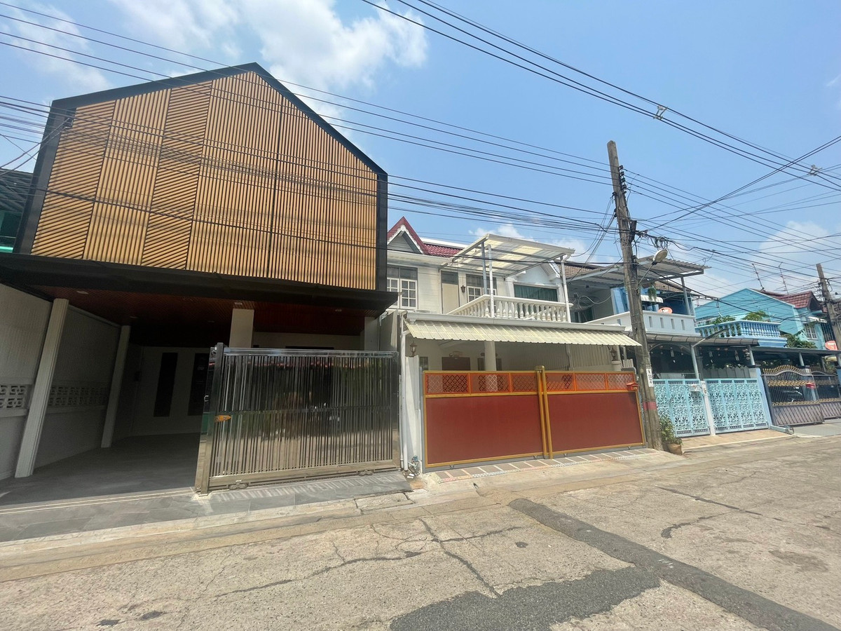 หมู่บ้านอยู่เจริญ / 3 ห้องนอน (เช่า), Mooban Yoocharoen / 3 Bedrooms (FOR RENT) BZD127