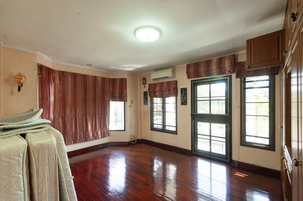 สัมมากร มีนบุรี / 4 ห้องนอน (ขาย), Sammakorn Minburi / 4 Bedrooms (FOR SALE) POON100