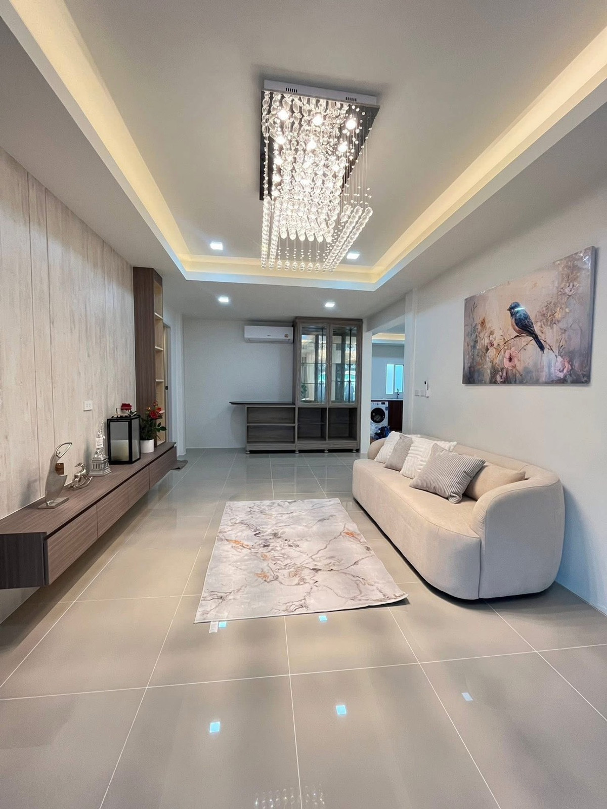 หลังมุมพร้อมชั้นลอย เฟอร์แน่น ✨ พัทยารุ่งเรือง / 3 ห้องนอน (ขาย), Pattaya Rungrueng / 3 Bedrooms (FOR SALE) BEWN036