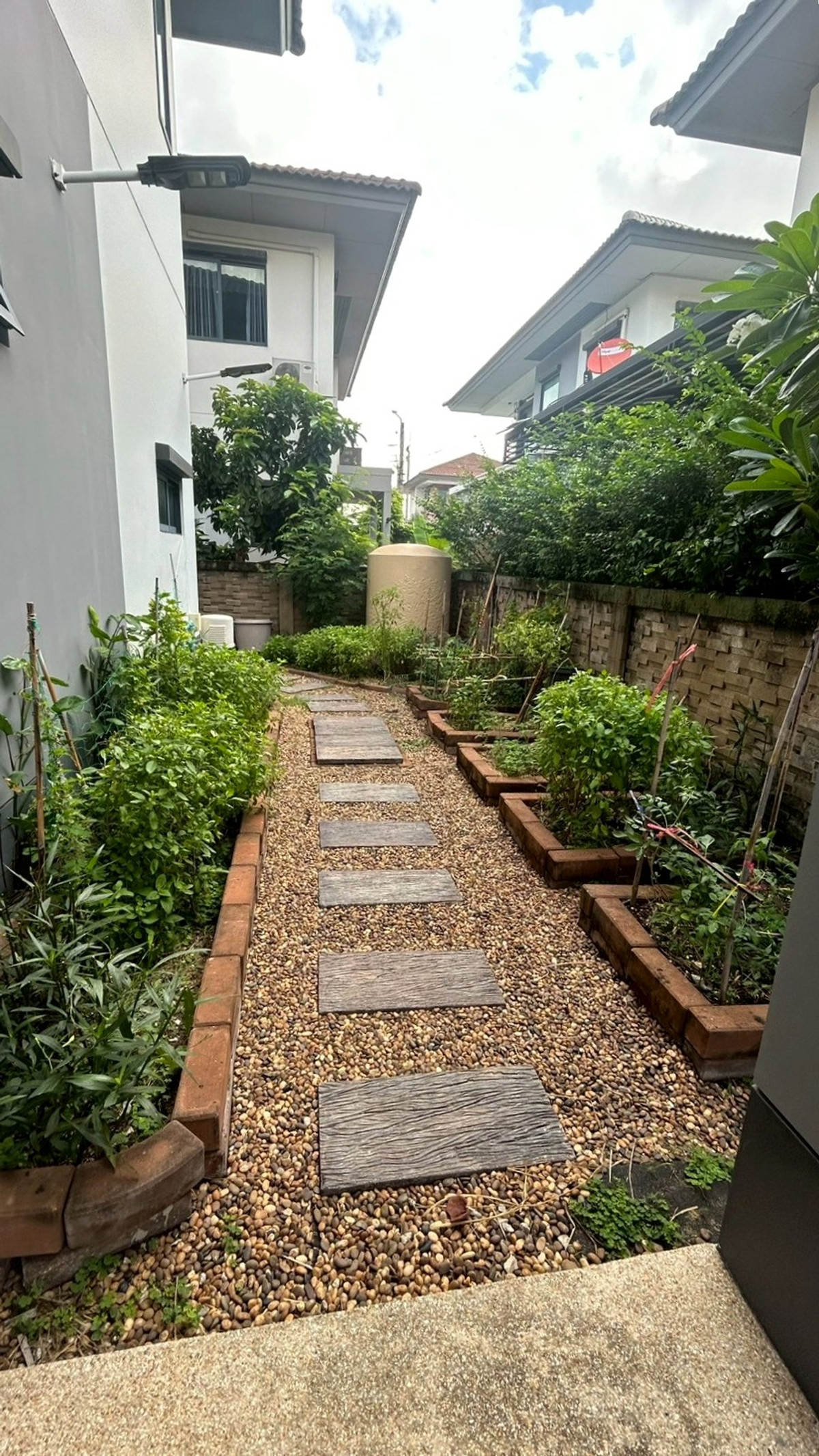 บุราสิริ วงแหวน - อ่อนนุช / 3 ห้องนอน (เช่า), Burasiri Wongwaen - Onnut / 3 Bedrooms (FOR RENT) FONT005