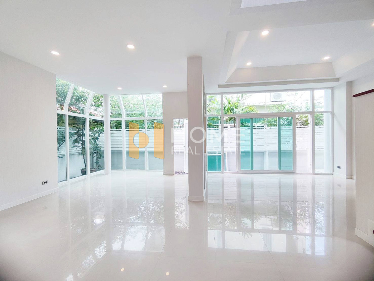 เพอร์เฟค เพลส สุขุมวิท 77 / 4 ห้องนอน (ขาย), Perfect Place Sukhumvit 77 / 4 Bedrooms (FOR SALE) FONT003