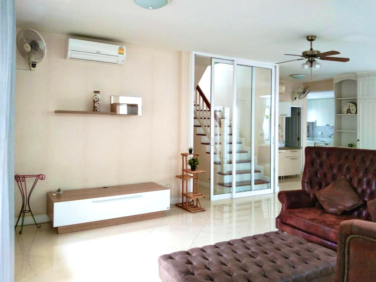เพอร์เฟค เพลส สุขุมวิท 77 / 3 ห้องนอน (ขายพร้อมผู้เช่า), Perfect Place Sukhumvit 77 / 3 Bedrooms (SALE WITH TENENT) POON033