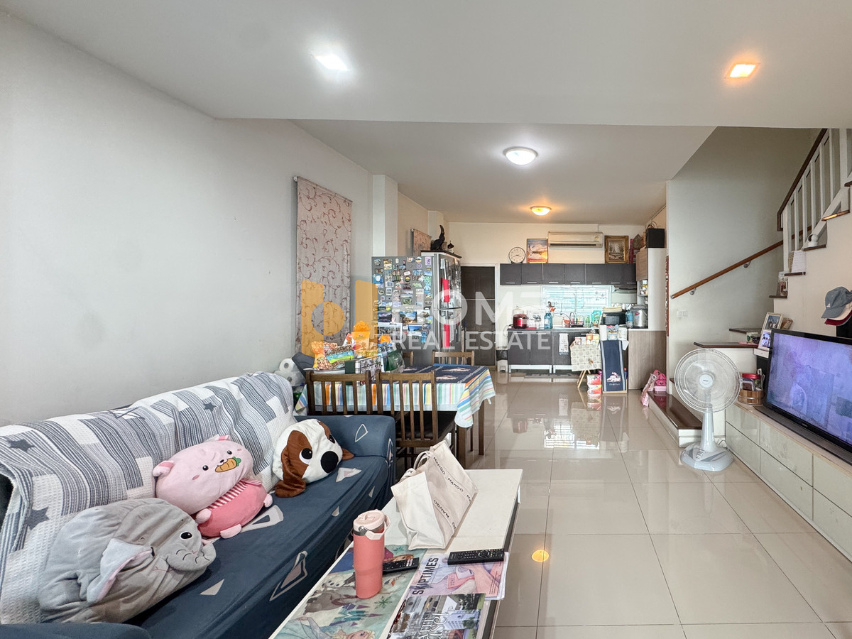 ขายด่วน! หลังมุม ต้นโครงการ ราคานี้ไม่มีแล้ว 🔥 ทาวน์ อเวนิว ศรีนครินทร์ / 3 ห้องนอน (ขายพร้อมผู้เช่า), Town Avenue Srinakarin / 3 Bedrooms (SALE WITH TENANT) FON042