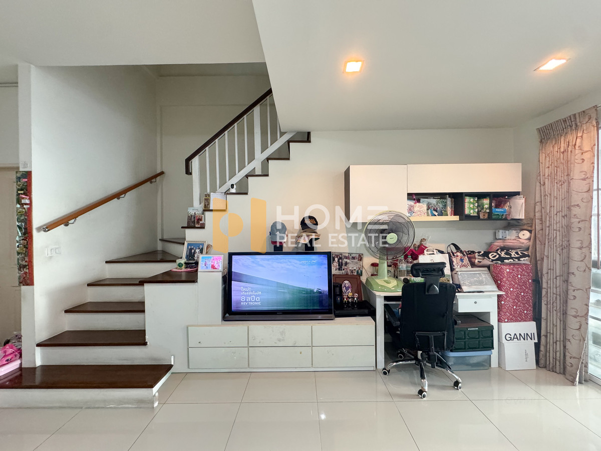 ขายด่วน! หลังมุม ต้นโครงการ ราคานี้ไม่มีแล้ว 🔥 ทาวน์ อเวนิว ศรีนครินทร์ / 3 ห้องนอน (ขายพร้อมผู้เช่า), Town Avenue Srinakarin / 3 Bedrooms (SALE WITH TENANT) FON042