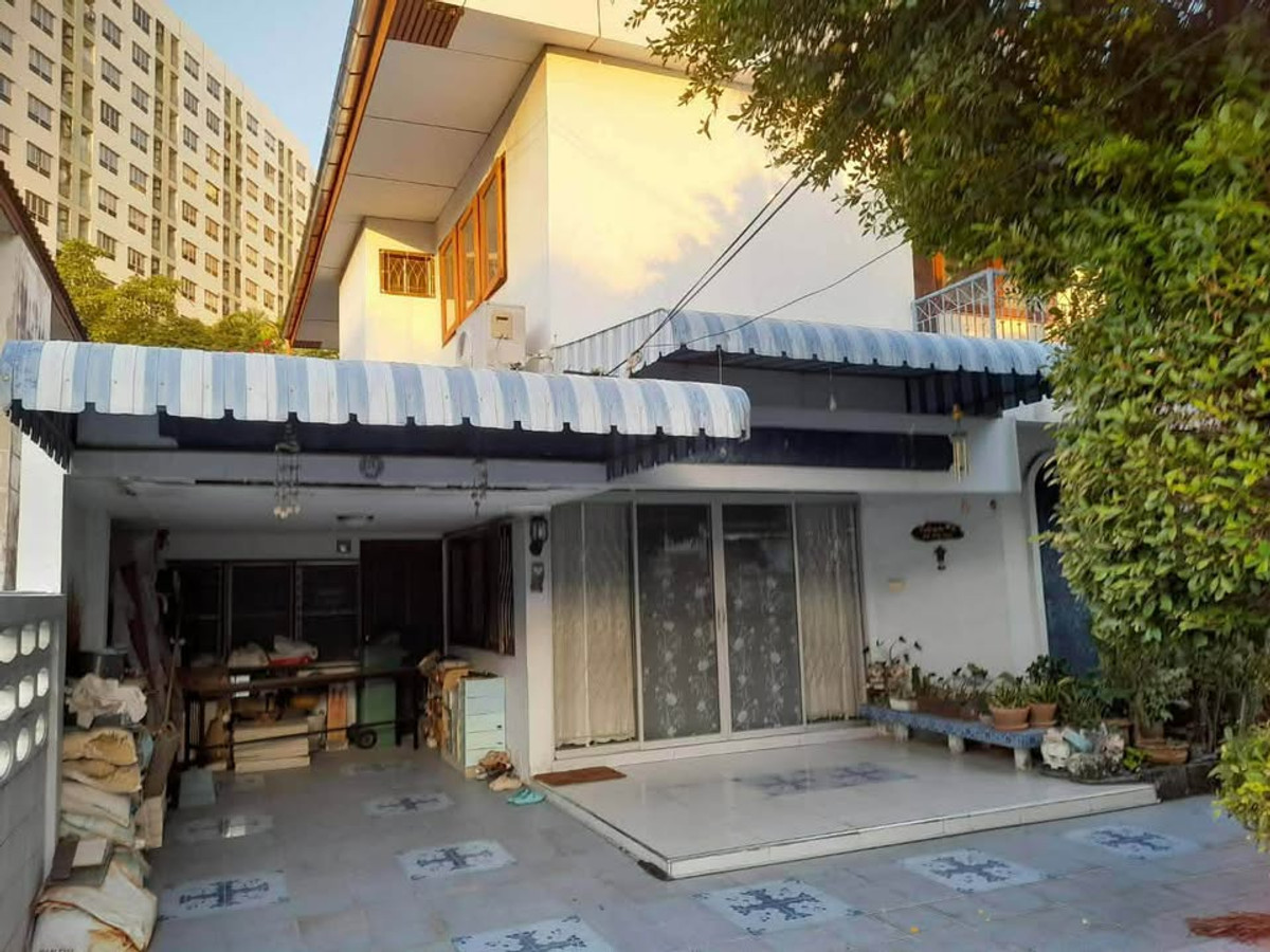 บ้านเดี่ยว รามอินทรา ซอย 5 แยก 1 / 3 ห้องนอน (ขาย), Single house Ramintra Soi 5 Intersection 1 / 3 Bedrooms (FOR SALE) TAN886