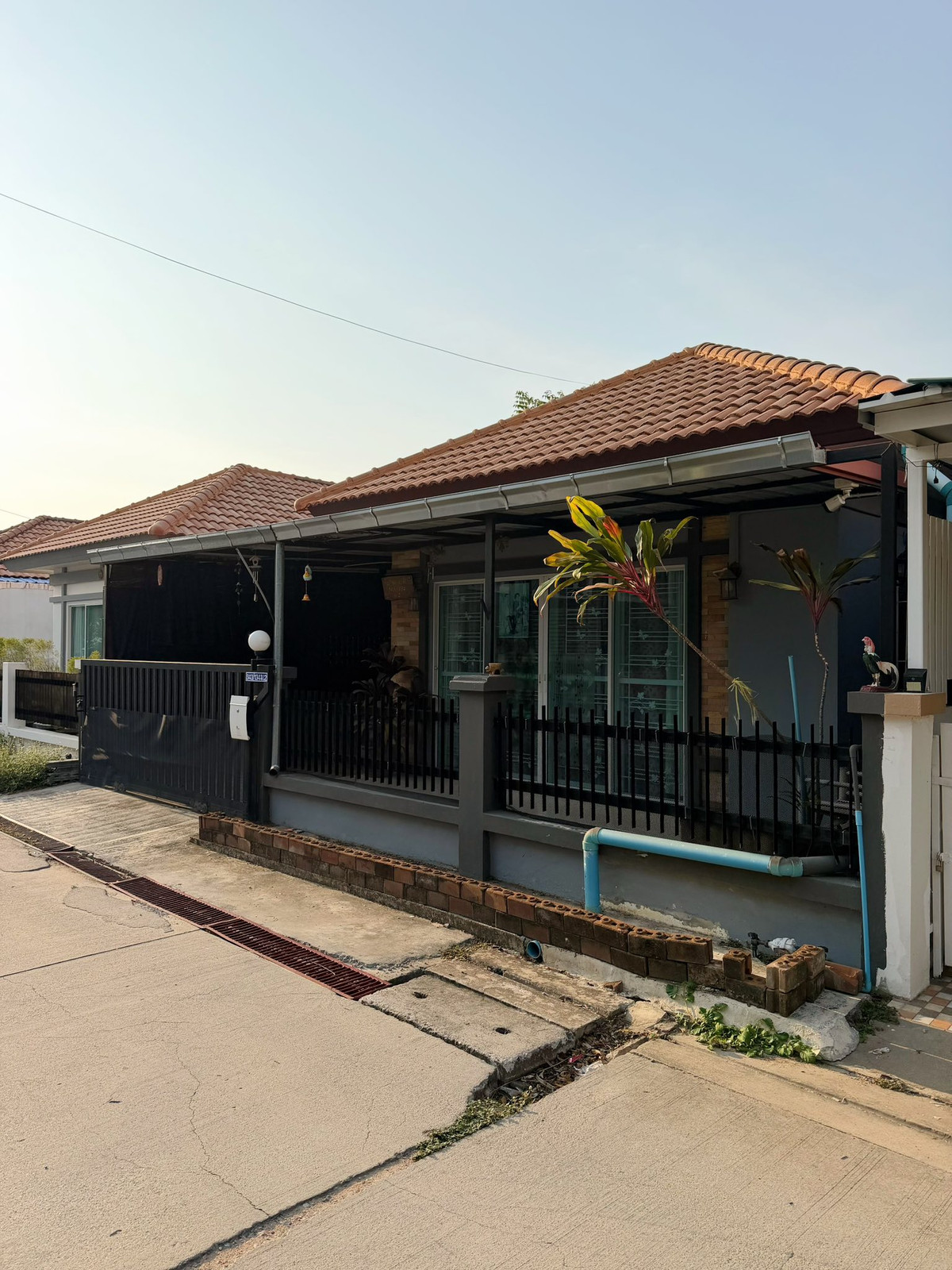 หมู่บ้าน รัตนากรวิลเลจ 17 / 2 ห้องนอน (เช่า), Ratanakorn Village 17 / 2 Bedrooms (FOR RENT) BEWN068