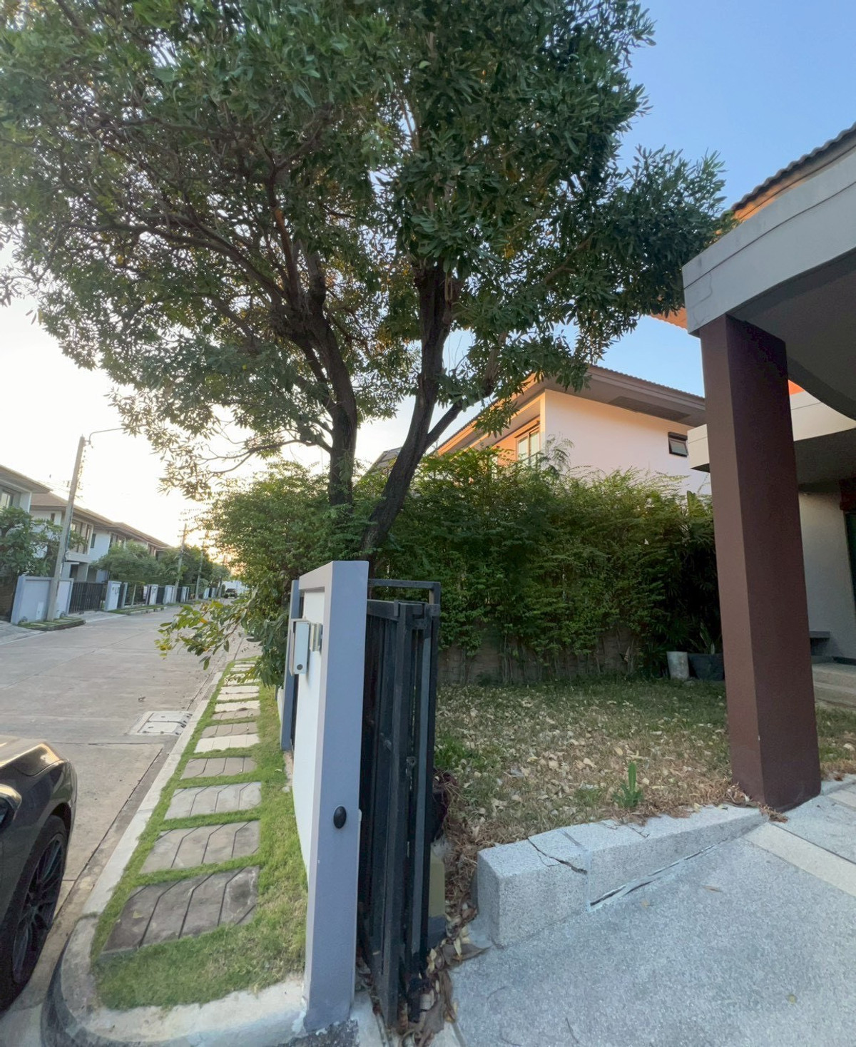 บุราสิริ วงแหวน - อ่อนนุช / 3 ห้องนอน (ขาย), Burasiri Wongwaen - Onnut / 3 Bedrooms (FOR SALE) FONT007