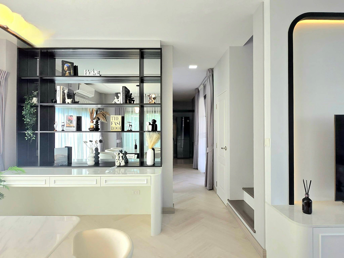 แกรนด์พลีโน่ สุขุมวิท - บางนา / 4 ห้องนอน (เช่า), Grande Pleno Sukhumvit - Bangna / 4 Bedrooms (FOR RENT) YOK043