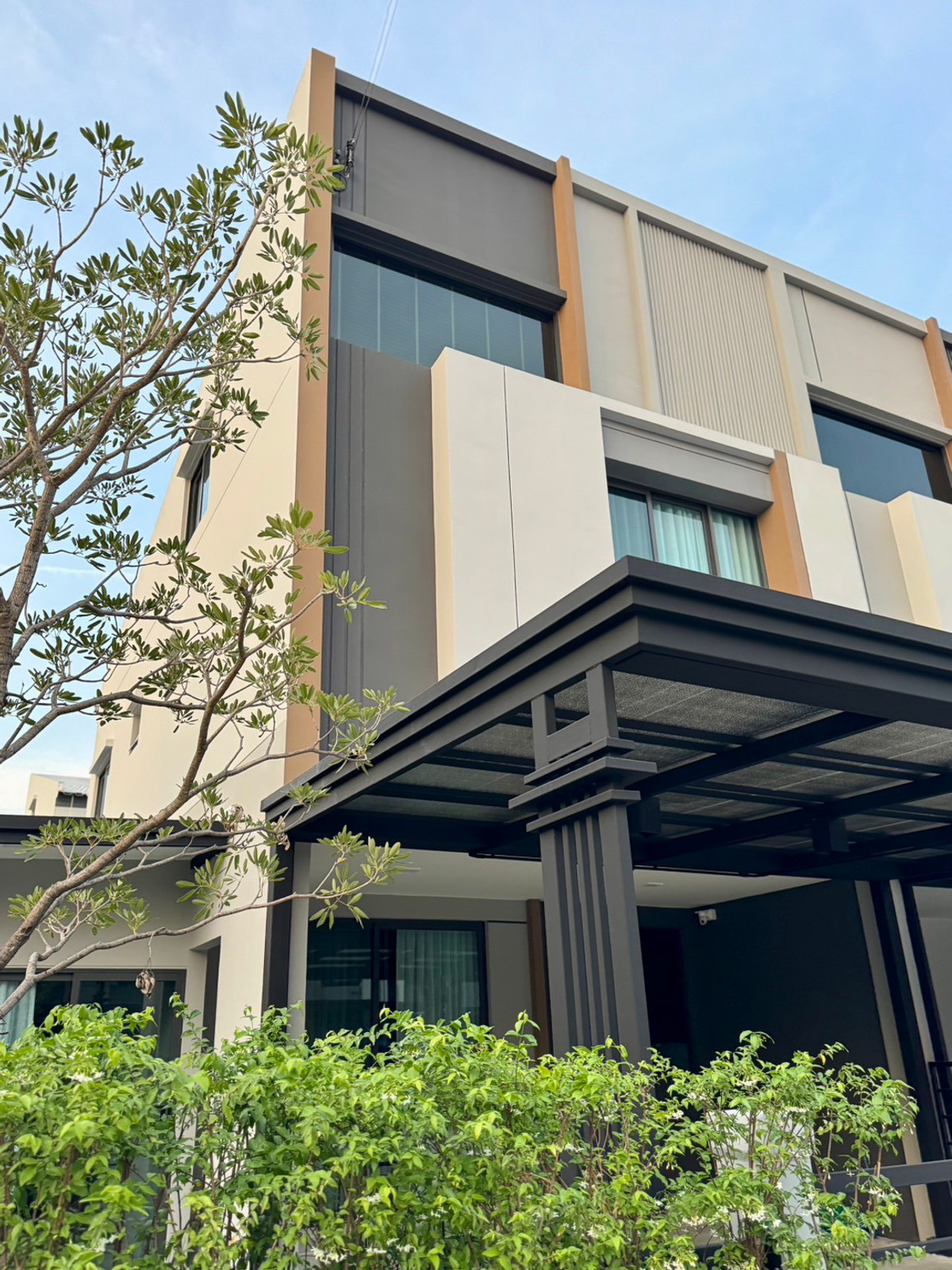 พลีโน่ สุขุมวิท - บางนา / 4 ห้องนอน (ขาย), Pleno Sukhumvit - Bangna / 4 Bedrooms (FOR SALE) YOK064