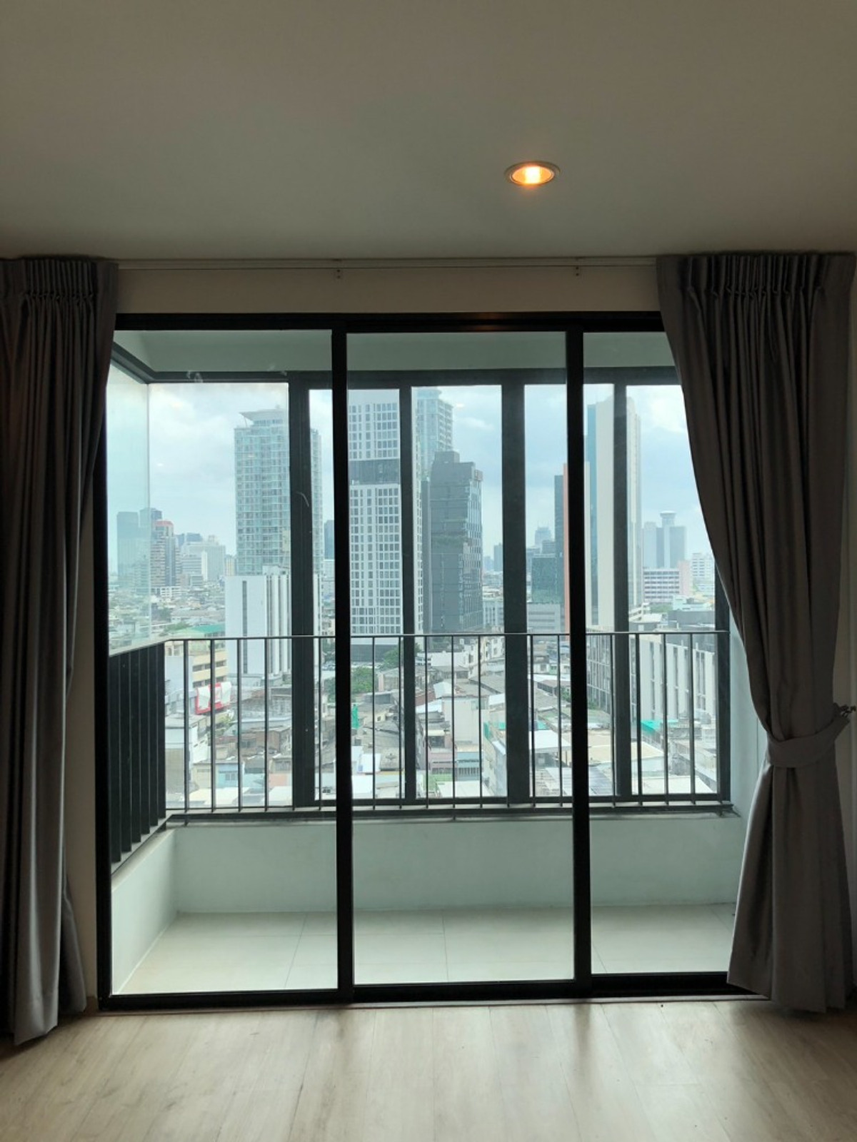 Ideo Q Chula Samyan / 2 Bedrooms (FOR SALE), ไอดีโอ คิว จุฬา - สามย่าน / 2 ห้องนอน (ขาย) BL061